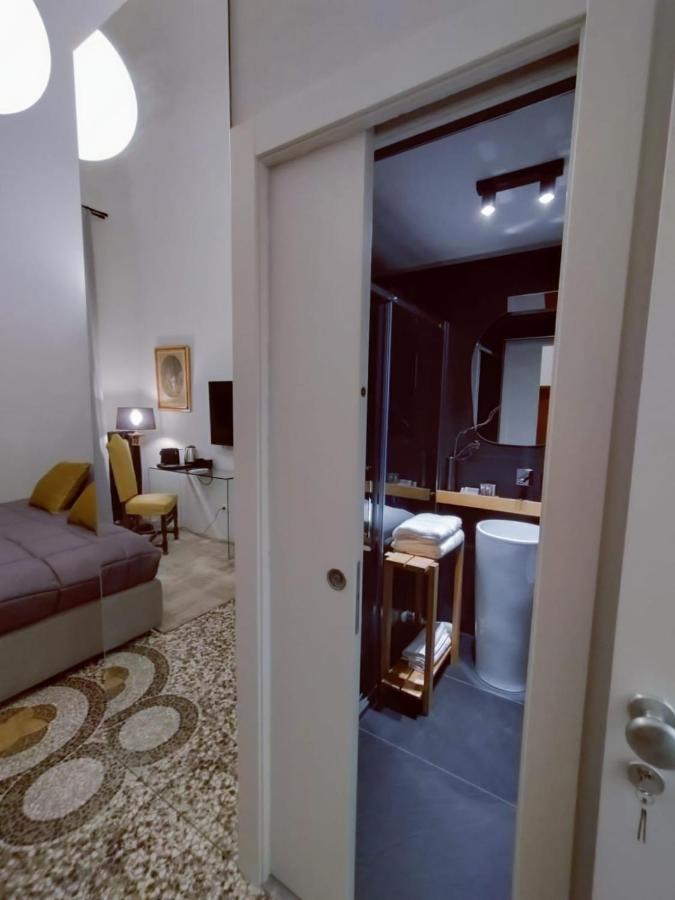 Palazzo Testa - Locazione Turistica Bed & Breakfast Florence